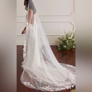 Grace Loves Lace Stevie Ivory Bridal Cathedral Veil
